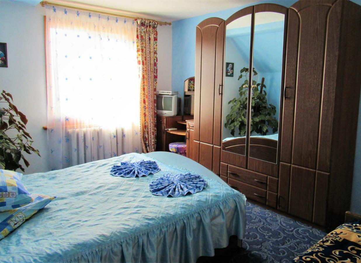 Відпочинок У Пронів Hotel Slavske Luaran gambar